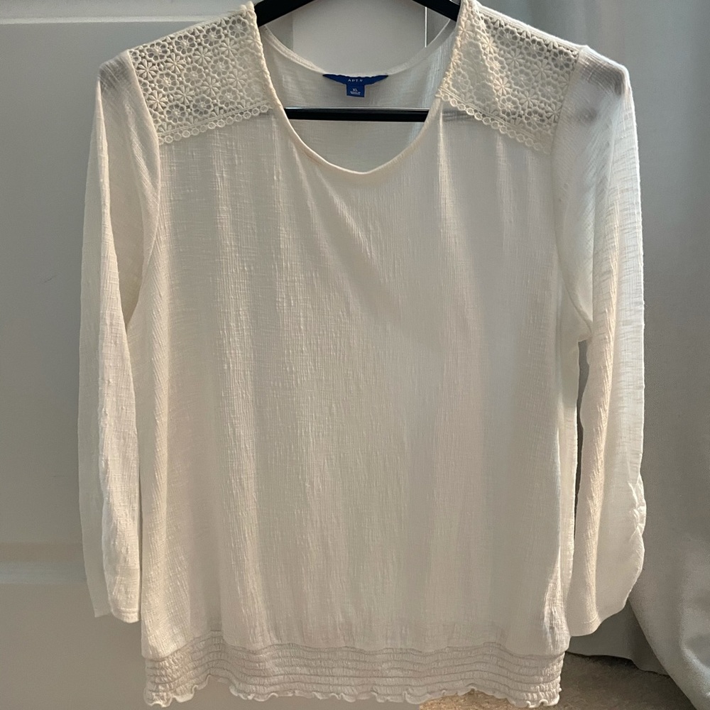 Apt. 9 blouse